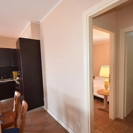 Garden Flat By Maggiore Prázdninový dům