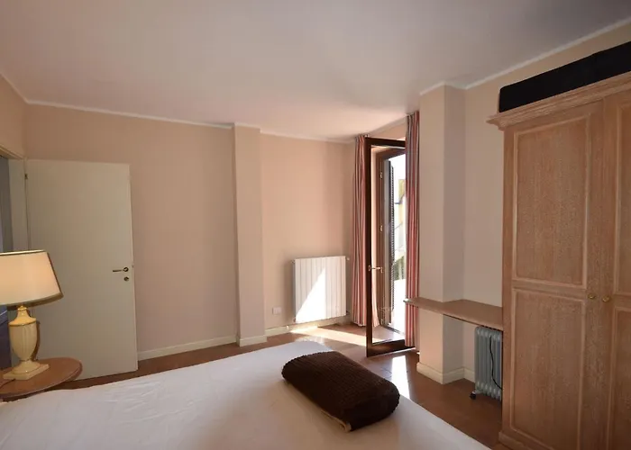 Prázdninový dům Garden Flat By Maggiore *