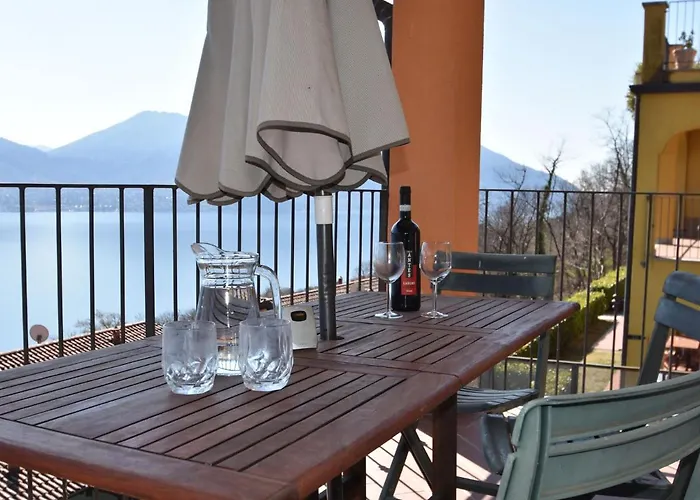 Garden Flat By Maggiore Ferienhaus Oggebbio