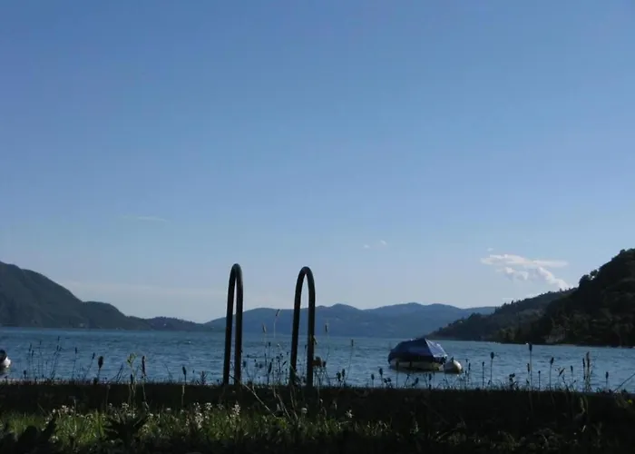 펜션 Garden Flat By Maggiore